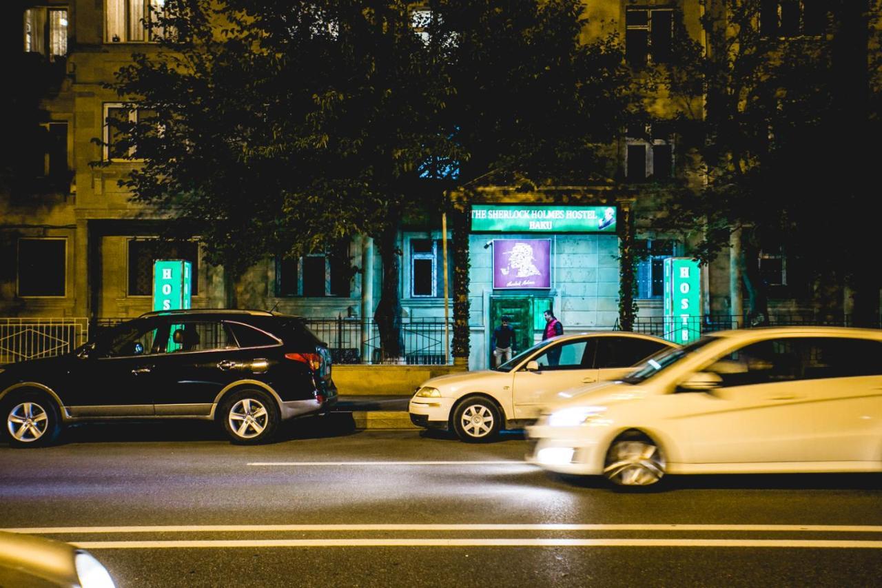 Sherlock Holmes Hostel Baku Exterior photo